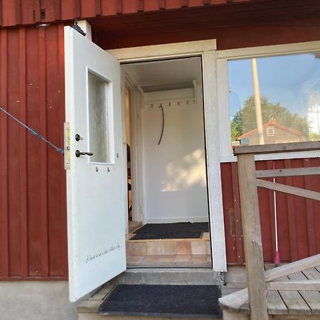 Sandbergs Stuga Vendelso Exterior foto